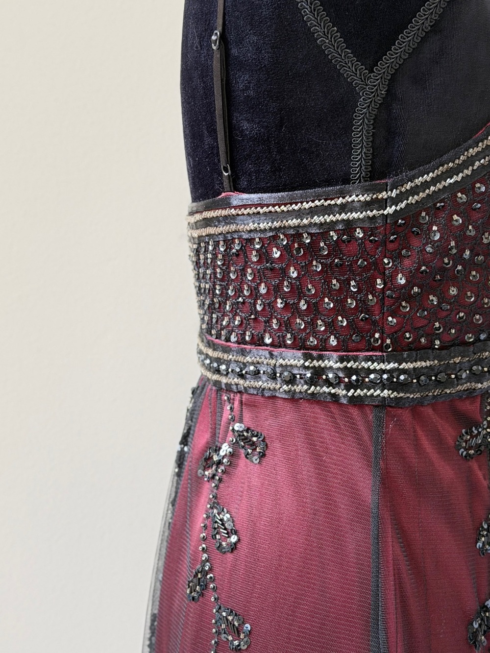Vintage Sue Wong Embellished Burgundy Beaded Evening Dress - Picture 6 of 14